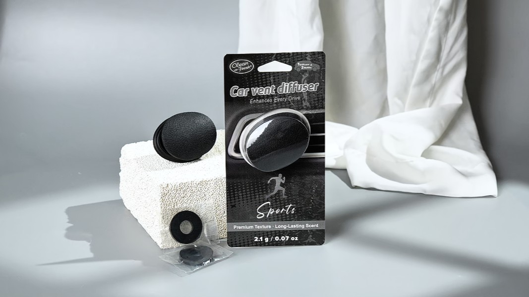 Car Vent Air Freshener With Faux Leather Clip, 2 X 2.1 g / 0.07 oz X 2 Video Introduction