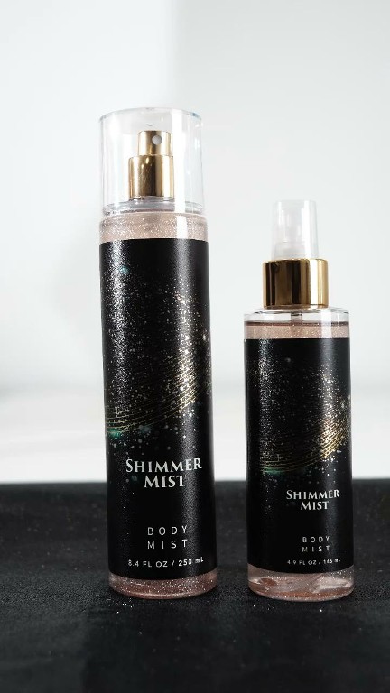 Bruma con Brillo – 146ml (4.87 fl.oz) | Bruma Corporal Ligera, Refrescante e Iluminadora Video Introduction